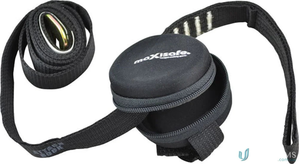 Black tree swing hanging kit with Maxisafe Suspension Trauma Straps for safety