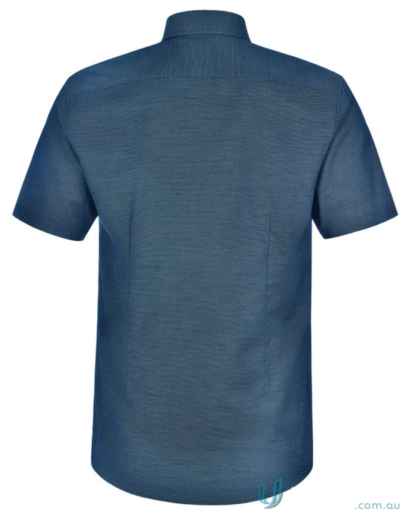 Blue dot jacquard men’s short sleeve shirt from Winning Spirit Ascot collection