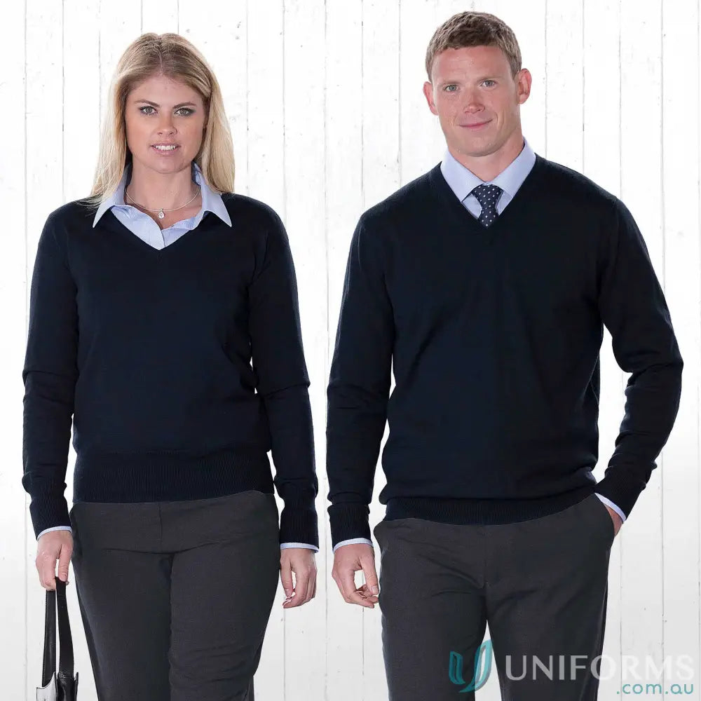 Women wearing navy blue merino wool pullover with 1x1 rib for stylish uniforms
