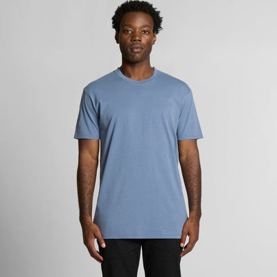 Blue crew neck t-shirt with short sleeves and ribbed neckline, made of cotton.