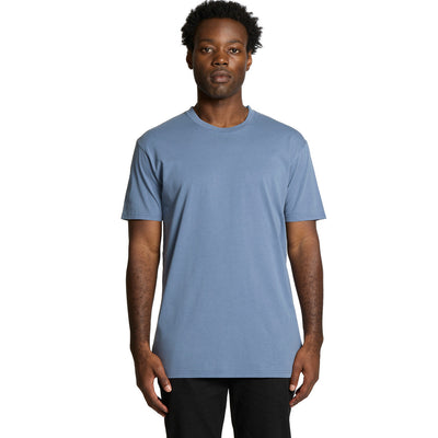 Light blue crew neck t-shirt with short sleeves and a relaxed fit, made of soft cotton.