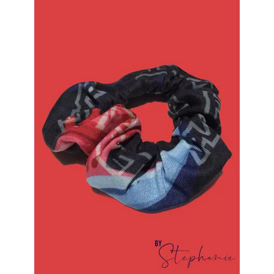 Colorful patterned scrunchie.