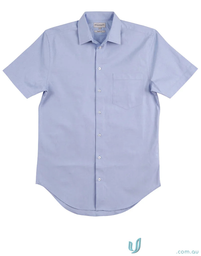 Light blue m7040s men’s CVC Oxford short sleeve shirt with chest pocket
